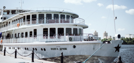 Volga Dream запускает речные круизы с Александром Цыпкиным и Аленой Долецкой