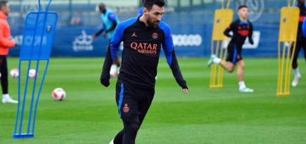 Лионель Месси стал лучшим игроком года по версии FIFA