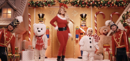 Рождественская песня Мэрайи Кэри побила новый рекорд по прослушиваниям