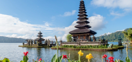 Бали разрешит въезд иностранным туристам с 14 октября