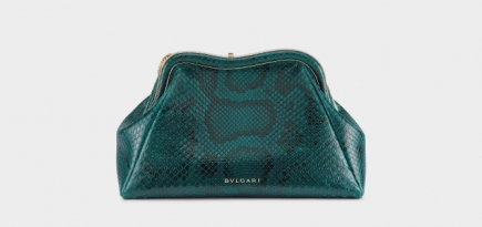 Bvlgari представил сумки и аксессуары из весенне-летней коллекции