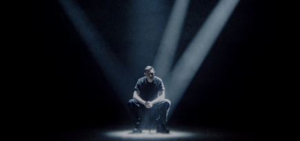 Oxxxymiron выпустил новый клип «Кто убил Марка?»