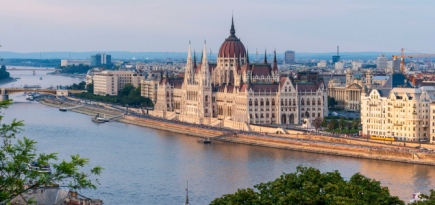 Венгрия не планирует вводить визовые ограничения для россиян
