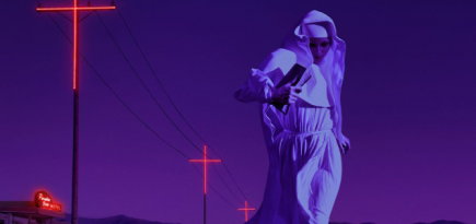 В сети появился первый тизер нового сериала Райана Мерфи «Гротеск»