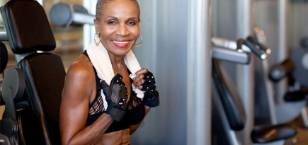 80-летняя американка стала иконой бодибилдинга