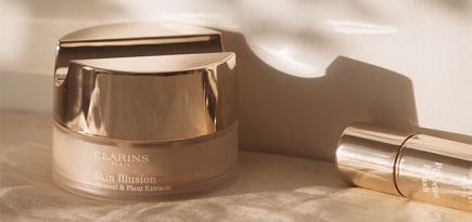 Выбор Buro 24/7: минеральная пудра Skin Illusion от Clarins