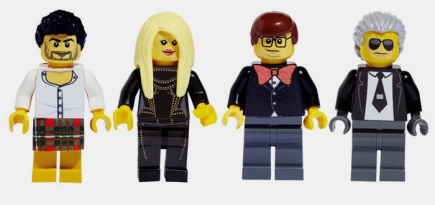 Версаче, Эльбаз, Джейкобс и Лагерфельд  глазами LEGO