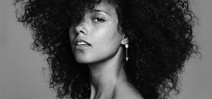 Алиша Кис выпустила песню, посвященную отношениям в семье