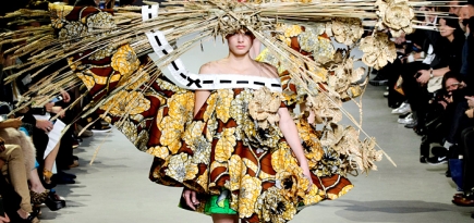 Неделя высокой моды в Париже: Viktor & Rolf, весна 2015