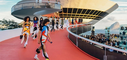 Обзор Buro 24/7: Louis Vuitton, cruise 2017