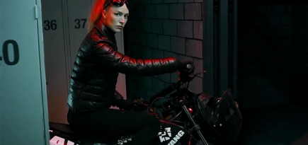 Наташа Поли, Ракель Циммерман и другие в мини-фильме Alexander Wang x H&M