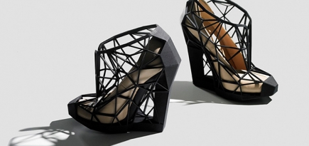 \"Удовольствие и боль\": в Музее Виктории и Альберта откроется выставка обуви