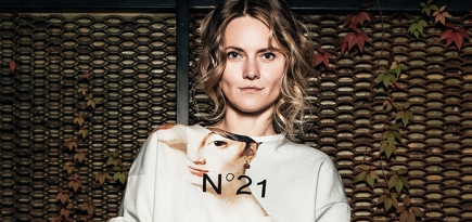 Алессандро Дель Аква создал свитшоты для универмага “Цветной”