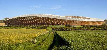 Бюро Захи Хадид построит первый в мире деревянный стадион
