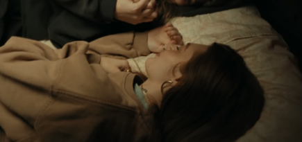 Хантер Шафер срежиссировала клип girl in red на песню «hornylovesickmess»