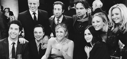 \"Друзья\" воссоединились: без Чендлера, зато с \"Теорией большого взрыва\"