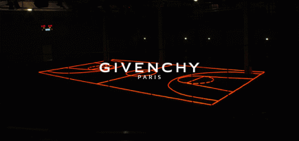 Givenchy покажут круизную коллекцию в Париже