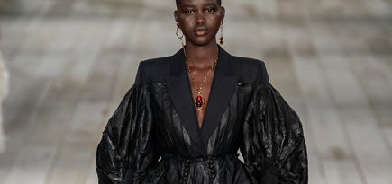 Alexander McQueen, коллекция весна-лето 2020