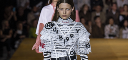 Burberry, коллекция весна-лето 2020
