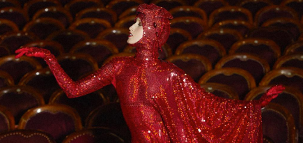 Жан-Поль Готье — о своем мюзикле Fashion Freak Show, который вот-вот покажут в России