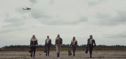 Дизайнер бренда YuliaWave Юлия Василевская — о своей новой коллекции, посвященной первым женщинам-авиаторам