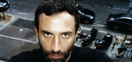 Три парижских выставки с портретами модных дизайнеров