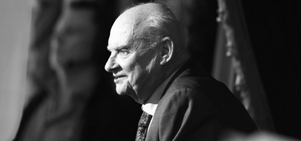 Умер поэт Николай Добронравов