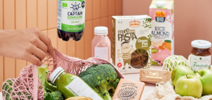 «Азбука вкуса» и The Face Only запустили проект, посвященный заботе о коже