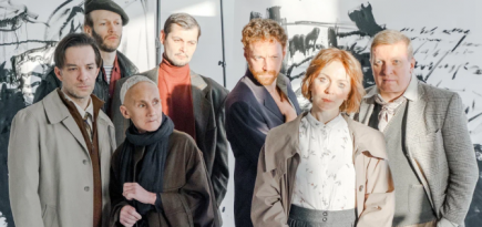 Режиссер сериала «Мир! Дружба! Жвачка!» Антон Федоров выпустит спектакль