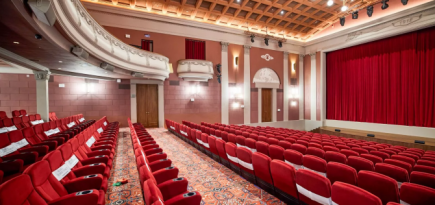 «Художественный» собрал друзей по случаю 114-летия кинотеатра