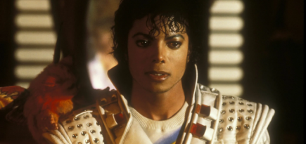 Джастин Симиен переснимет короткометражку «Капитан Ио», в которой сыграл Майкл Джексон