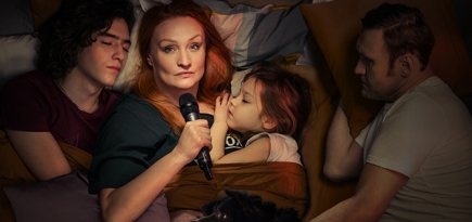 «Какой феминизм! Мне не с кем поговорить про дроссельную заслонку». Интервью с Еленой Новиковой из сериала «Я не шучу»