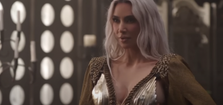 Ким Кардашьян и Джеймс Корден снялись в пародии на «Дом дракона»