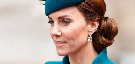 Елизавета II вручила Кейт Миддлтон орден за службу монарху