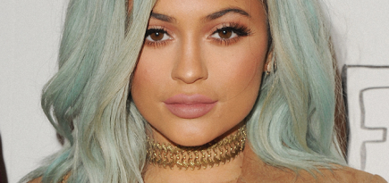 Кайли Дженнер будет выпускать средства для ухода за волосами