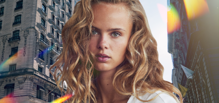 Уход за кудрявыми волосами летом: 9 лайфхаков и столько же проверенных средств