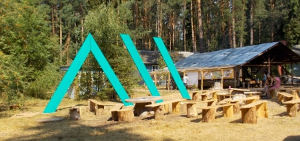 Родителям на заметку: 4 образовательных летних лагеря