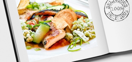 Блюдо недели: филе камбалы с граните из малосольных огурцов от Антона Абрезова