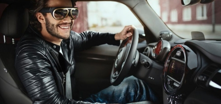 Расширяем поле зрения: концепция очков MINI Augmented Vision