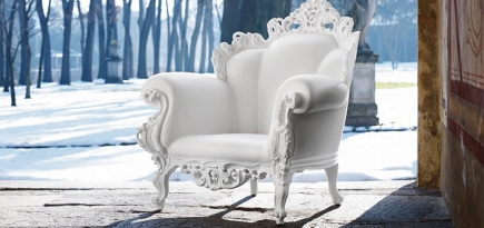Из классики в пластик: легендарное кресло \"Пруст\" выйдет в массы