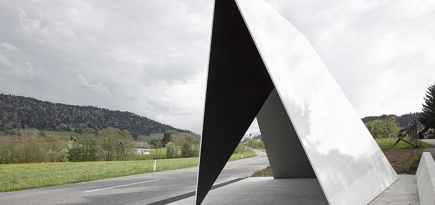 Тоже часть пути: лучшие остановки Москвы и мира