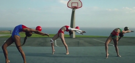 Что не можно глаз отвесть: арт-видео с гимнастками