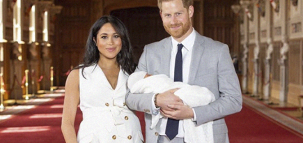 Меган Маркл и принц Гарри показали первые фотографии с ребёнком