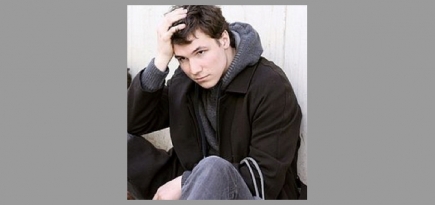 Художника Илью Трушевского обвинили в изнасиловании