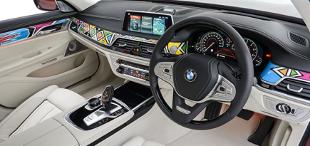 На ярмарке африканского искусства будет представлена арт-версия BMW 750Li Individual