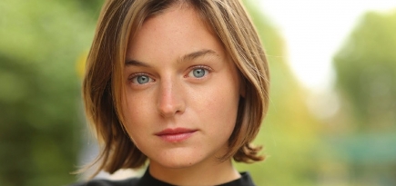 Эмма Коррин и Хантер Шафер сыграют в новом фильме ужасов