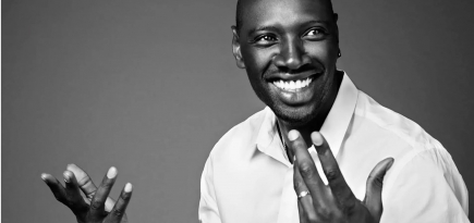 Актер Омар Си снимется в новом ромкоме Netflix