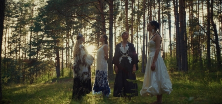 Фолк-группа hodíla ízba выпустила альбом «Где же ты, Иванька»