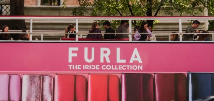 Бренд Furla представил передвижной бьюти-салон Iride Nail Bar