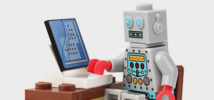 Какие вопросы чаще всего задают виртуальным помощникам